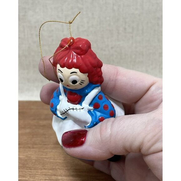 Vintage 1992 Raggedy Ann Ornament Plastic Blow Mold Appx 3 Inch - Picture 7 of 9